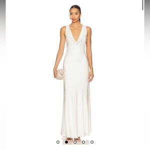 RUNAWAY THE LABEL
GABRIELLA MAXI DRESS - IVORY
